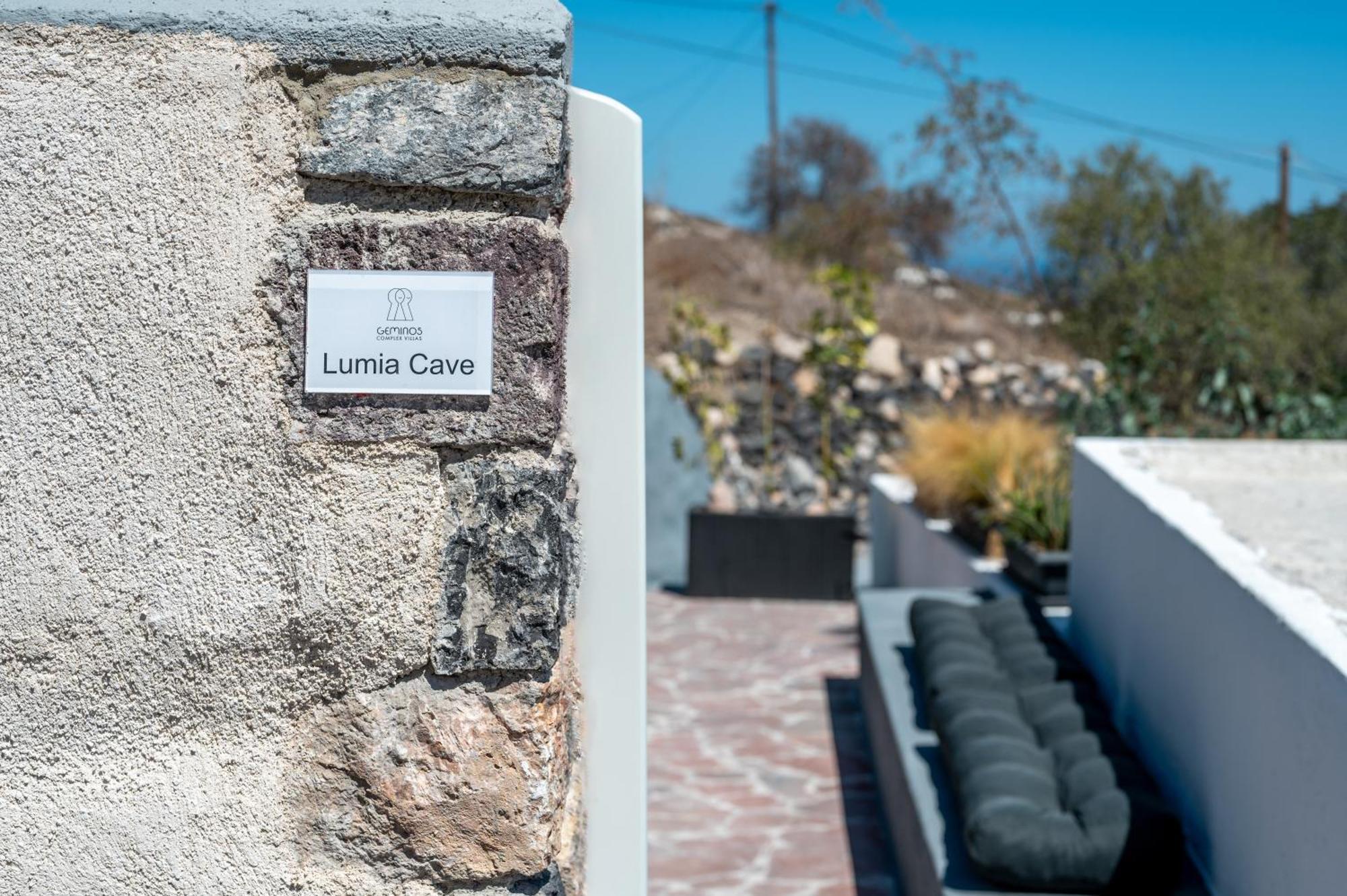 Geminos Complex Villas Kamári Dış mekan fotoğraf